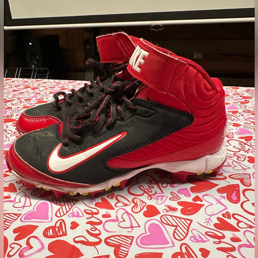 Nike Kids' High-Top Athletic Cleats - Red/Black